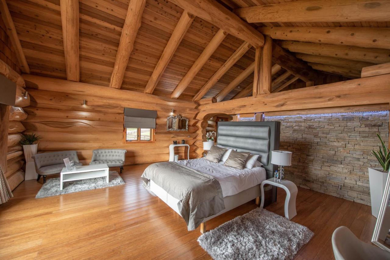 The Log Cabins At The Vu บาธเกต ภายนอก รูปภาพ